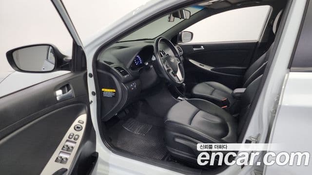 Hyundai Accent(новый кузов / новое поколение) Premium, 2016 10