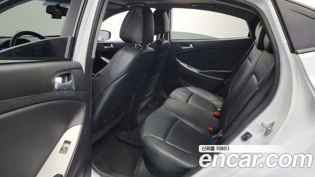 Hyundai Accent(новый кузов / новое поколение) Premium, 2016 11