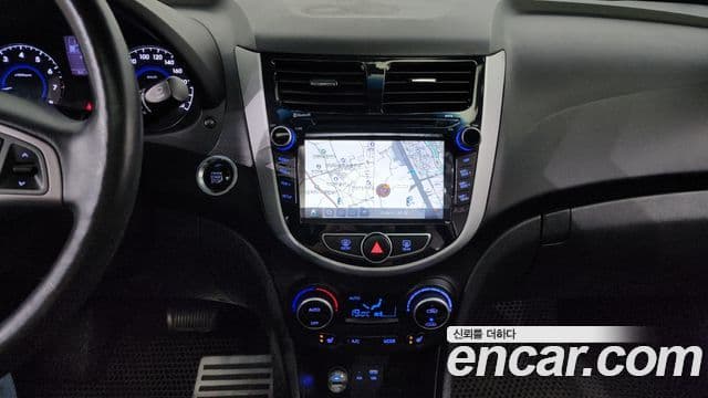 Hyundai Accent(новый кузов / новое поколение) Premium, 2016 18