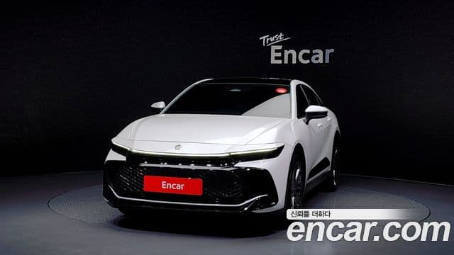Toyota 크라운 кроссовер, 2023 3