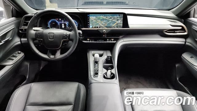 Toyota 크라운 кроссовер, 2023 7