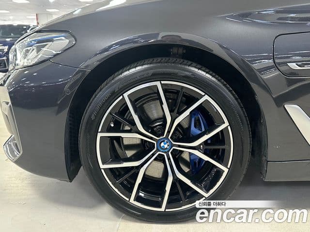 BMW 5시리즈 (G30) 530e M Sport, 2023 все фото