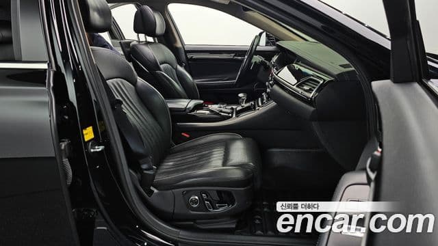 Genesis EQ900 Prestige, 2016 10