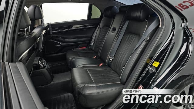 Genesis EQ900 Prestige, 2016 12