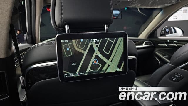 Genesis EQ900 Prestige, 2016 16