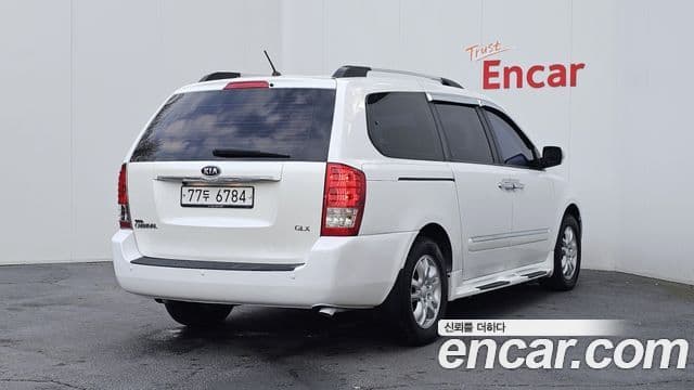 Kia Carnival R топовая версия, 2012 2