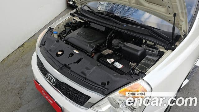 Kia Carnival R топовая версия, 2012 6