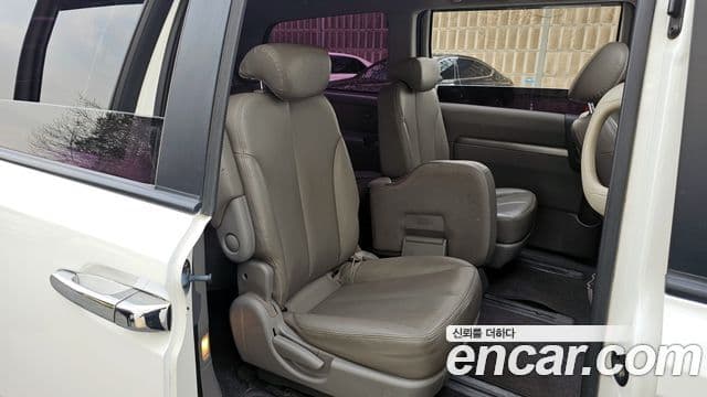 Kia Carnival R топовая версия, 2012 12