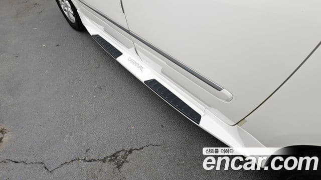 Kia Carnival R топовая версия, 2012 20