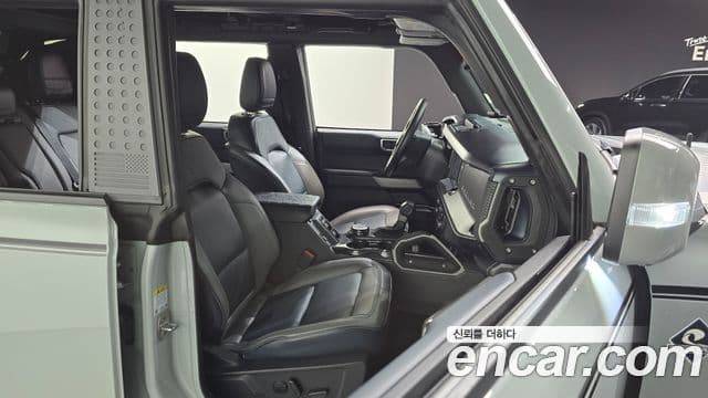 Ford Bronco 6세대 2.7 outer Banks, 2023 12
