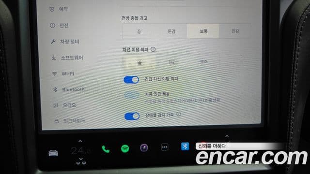 Tesla модель S, 2019 16