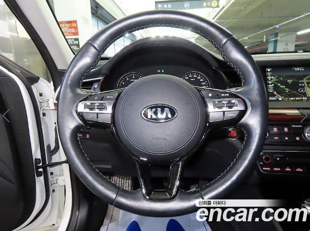 Kia All New K7 Prestige, 2016 8