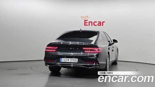 Genesis G80 (RG3) бензин 2.5 турбо AWD, 2025 4