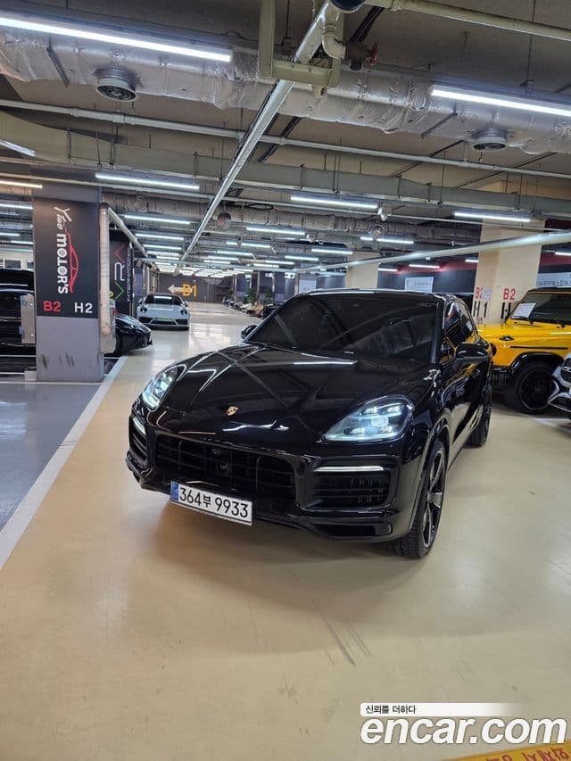 Porsche Cayenne (PO536), 2021 1