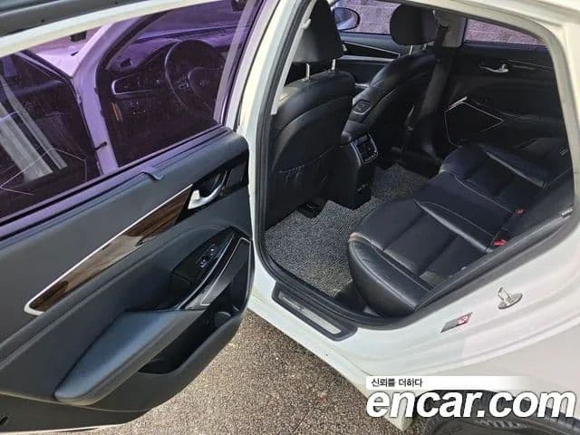 Kia All New K7 2.2 дизель Limited, 2018 11