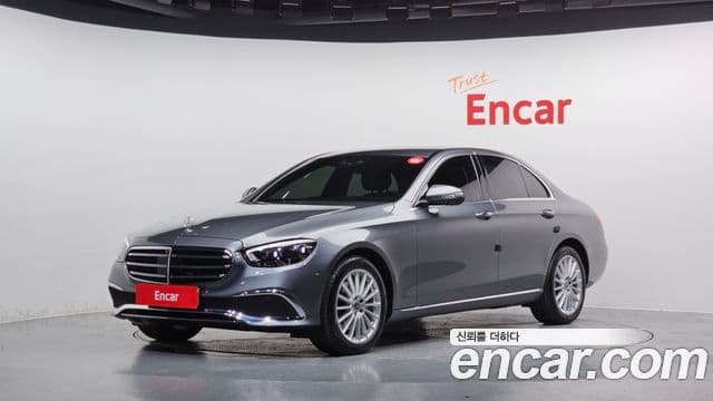 Mercedes-Benz E-класс W213 Exclusive, 2022 1