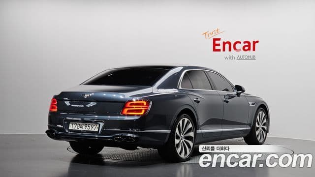 Bentley Flying Spur 3세대, 2022 2