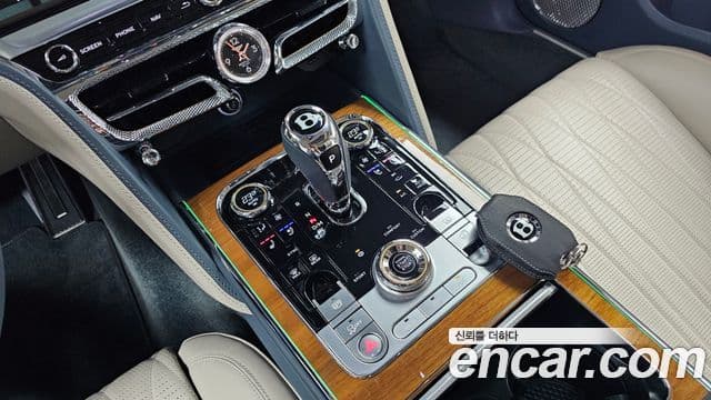 Bentley Flying Spur 3세대, 2022 9