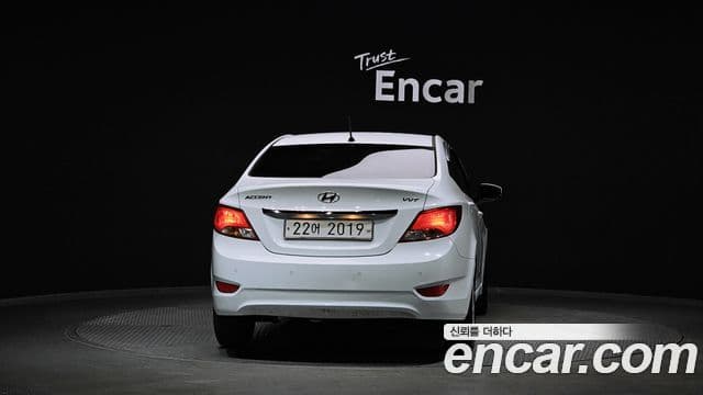 Hyundai Accent(новый кузов / новое поколение) Modern, 2017 4