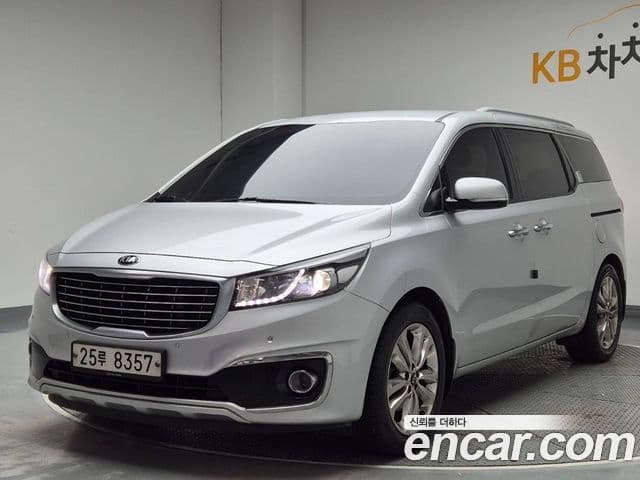 Kia All New Carnival Noblesse, 2015 1