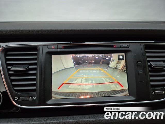 Kia All New Carnival Noblesse, 2015 12