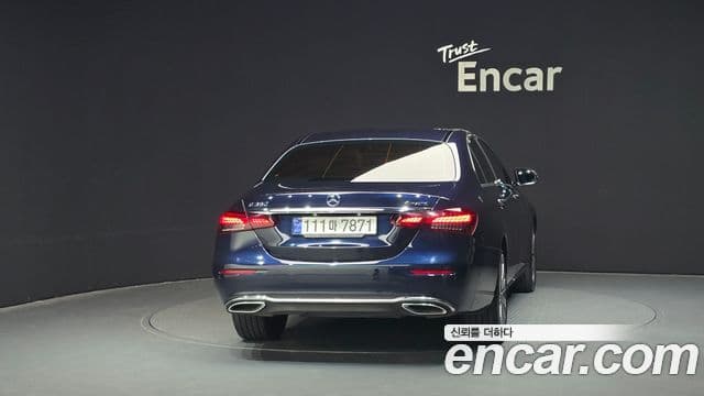 Mercedes-Benz E-класс W213 Exclusive, 2023 4