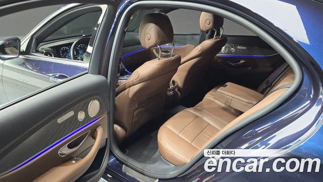 Mercedes-Benz E-класс W213 Exclusive, 2023 11