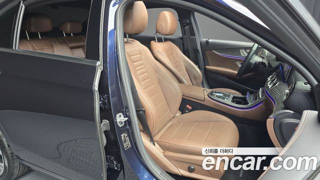 Mercedes-Benz E-класс W213 Exclusive, 2023 12