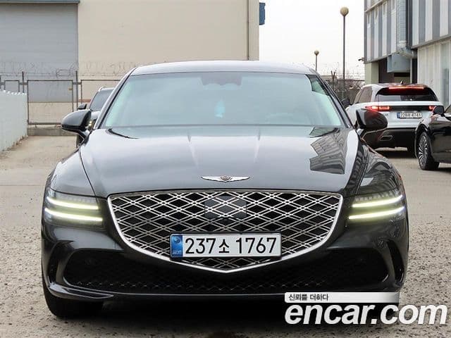 Genesis G80 (RG3) бензин 2.5 турбо 2WD, 2025 1