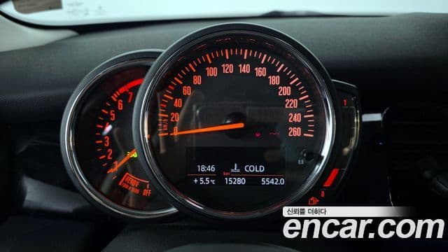 Mini Cooper 3세대, 2022 8