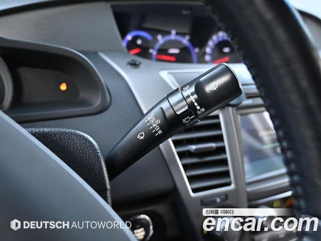 KG모빌리티(SsangYong) Korando 투리스모 4WD TX 9인승, 2017 17