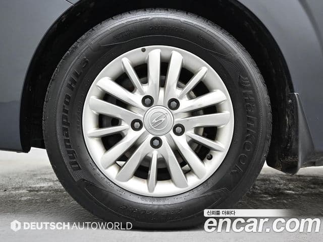 KG모빌리티(SsangYong) Korando 투리스모 4WD TX 9인승, 2017 20