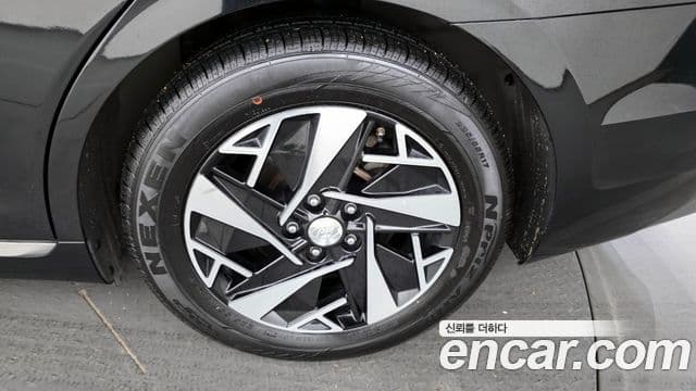 Hyundai The / новый New Grandeur IG гибрид Le Blanc, 2022 все фото