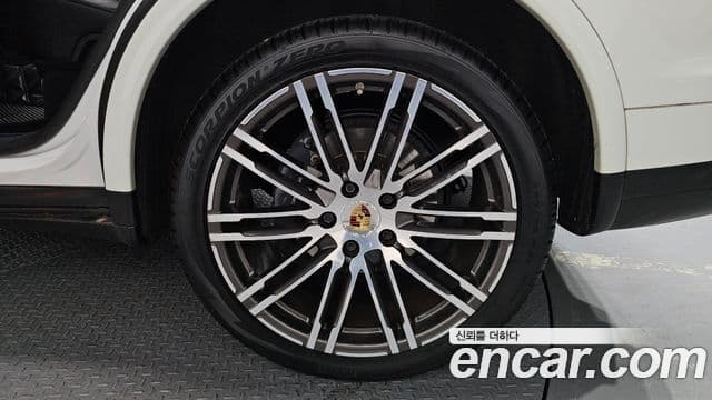 Porsche New Cayenne 958, 2017 все фото