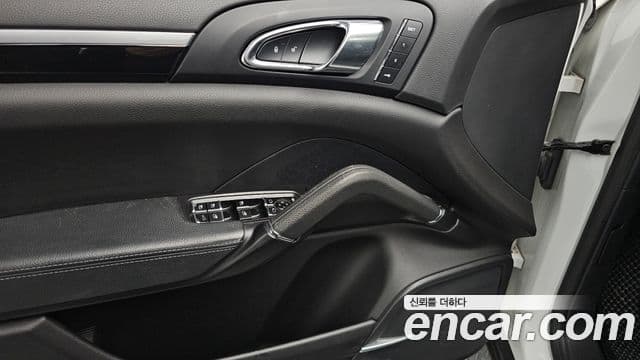 Porsche New Cayenne 958, 2017 17