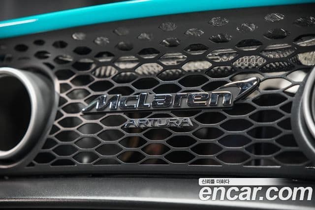맥라렌 아투라 3.0 купе, 2023 8