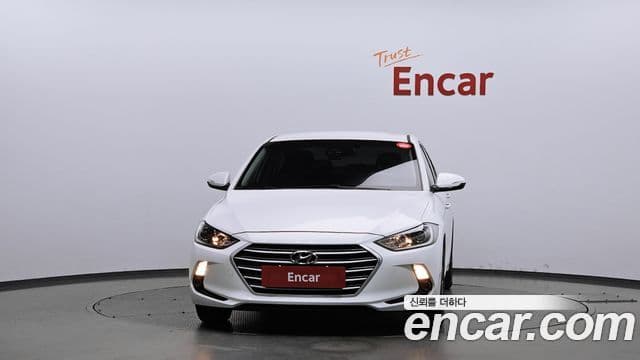 Hyundai Avante AD 1.6 GDI Smart, 2017 3
