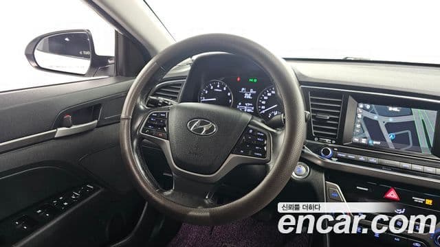 Hyundai Avante AD 1.6 GDI Smart, 2017 13