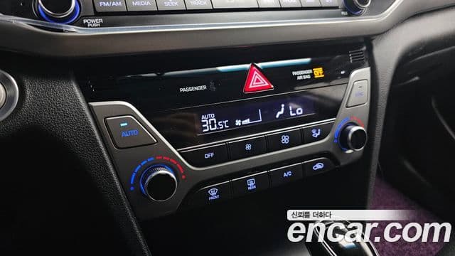 Hyundai Avante AD 1.6 GDI Smart, 2017 19