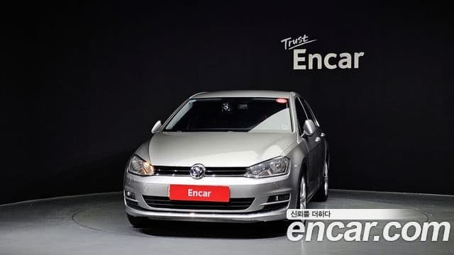 Volkswagen Гольф 7세대, 2015 1