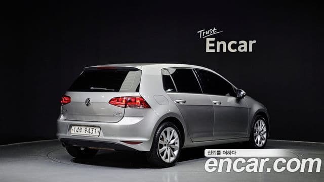 Volkswagen Гольф 7세대, 2015 2