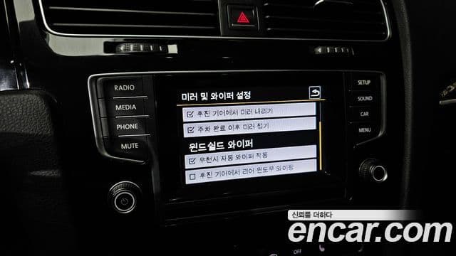 Volkswagen Гольф 7세대, 2015 17