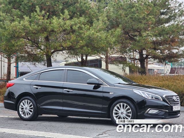 Hyundai LF Sonata Special, 2016 6