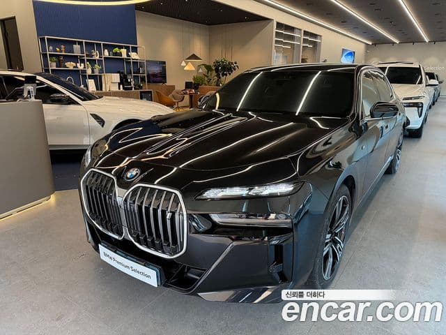 BMW i7 (G70) xDrive 60 M Sport, 2023 1