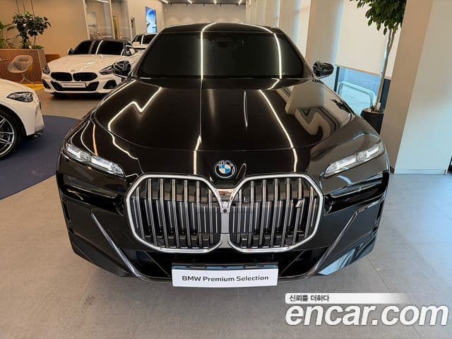 BMW i7 (G70) xDrive 60 M Sport, 2023 2