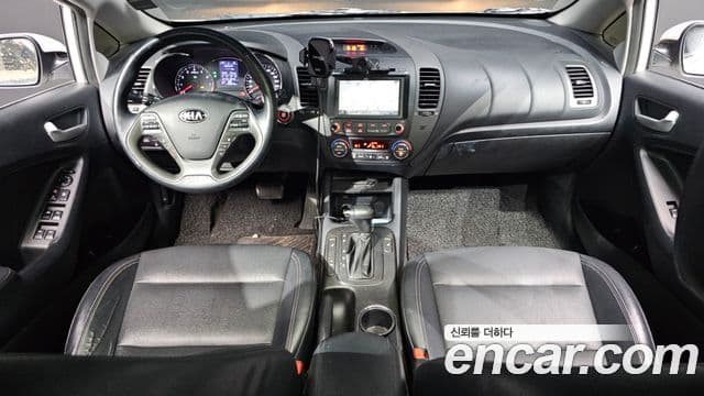 Kia K3 Trendy, 2015 7