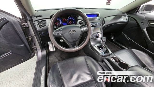Hyundai Genesis купе 200 турбо R, 2011 7