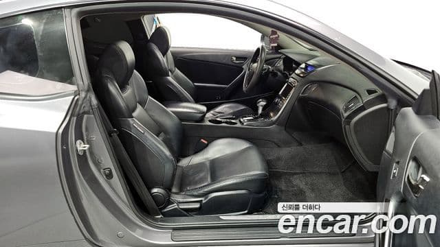 Hyundai Genesis купе 200 турбо R, 2011 11