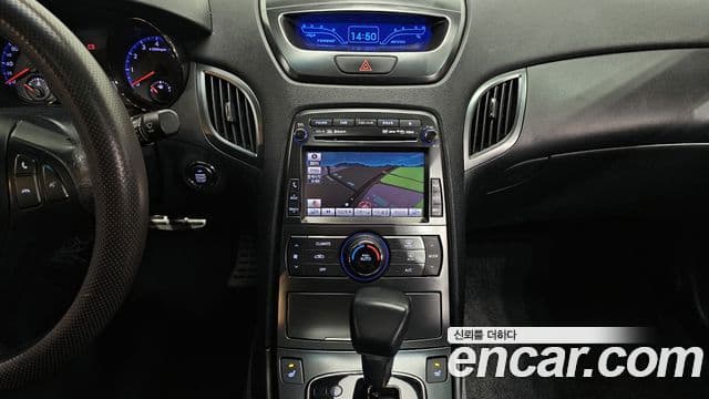 Hyundai Genesis купе 200 турбо R, 2011 14