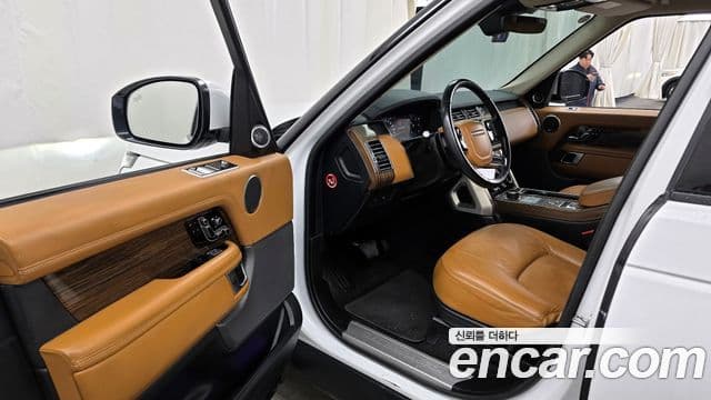 Land Rover Range Rover 4세대 4.4 SDV8 Vogue SE дизель, 2018 10